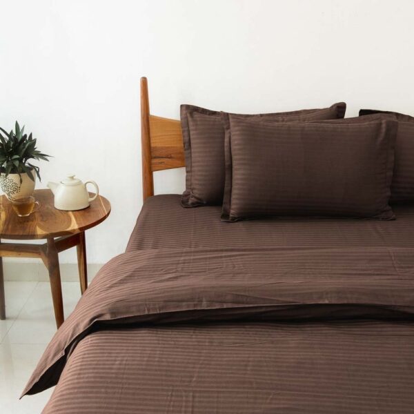 Egyptian Cotton Striped Bedsheet - Image 2