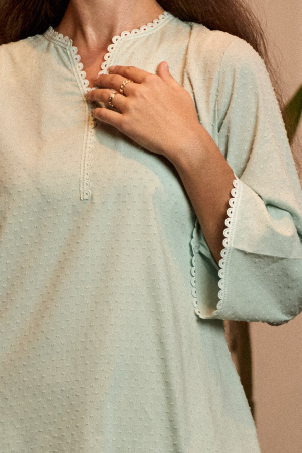 Hada Exclusive Women's Party Kurta - Image 2
