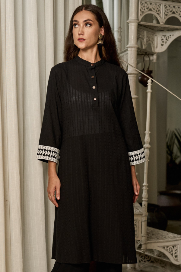 Hada Exclusive Women's Party Kurta - Image 2