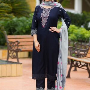 MITTOO - Women Ethnic Motifs Embroidered Regular Thread Work Pure Silk Kurta with Trousers & With Dupatta