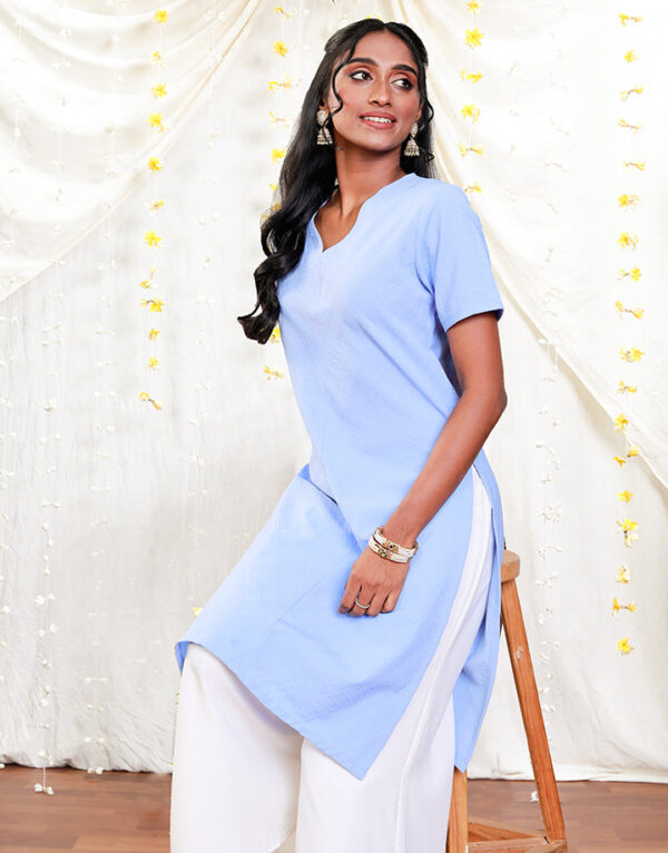 V-Neck Kurtha with Short Sleeves - Image 2