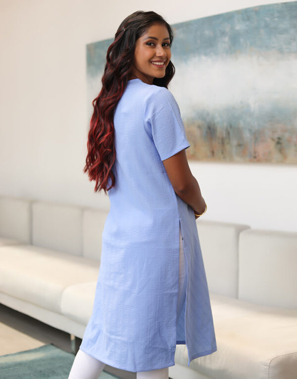 V-Neck Kurtha with Short Sleeves - Image 5