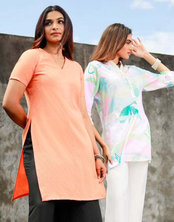 V-Neck Kurtha with Short Sleeves - Image 6
